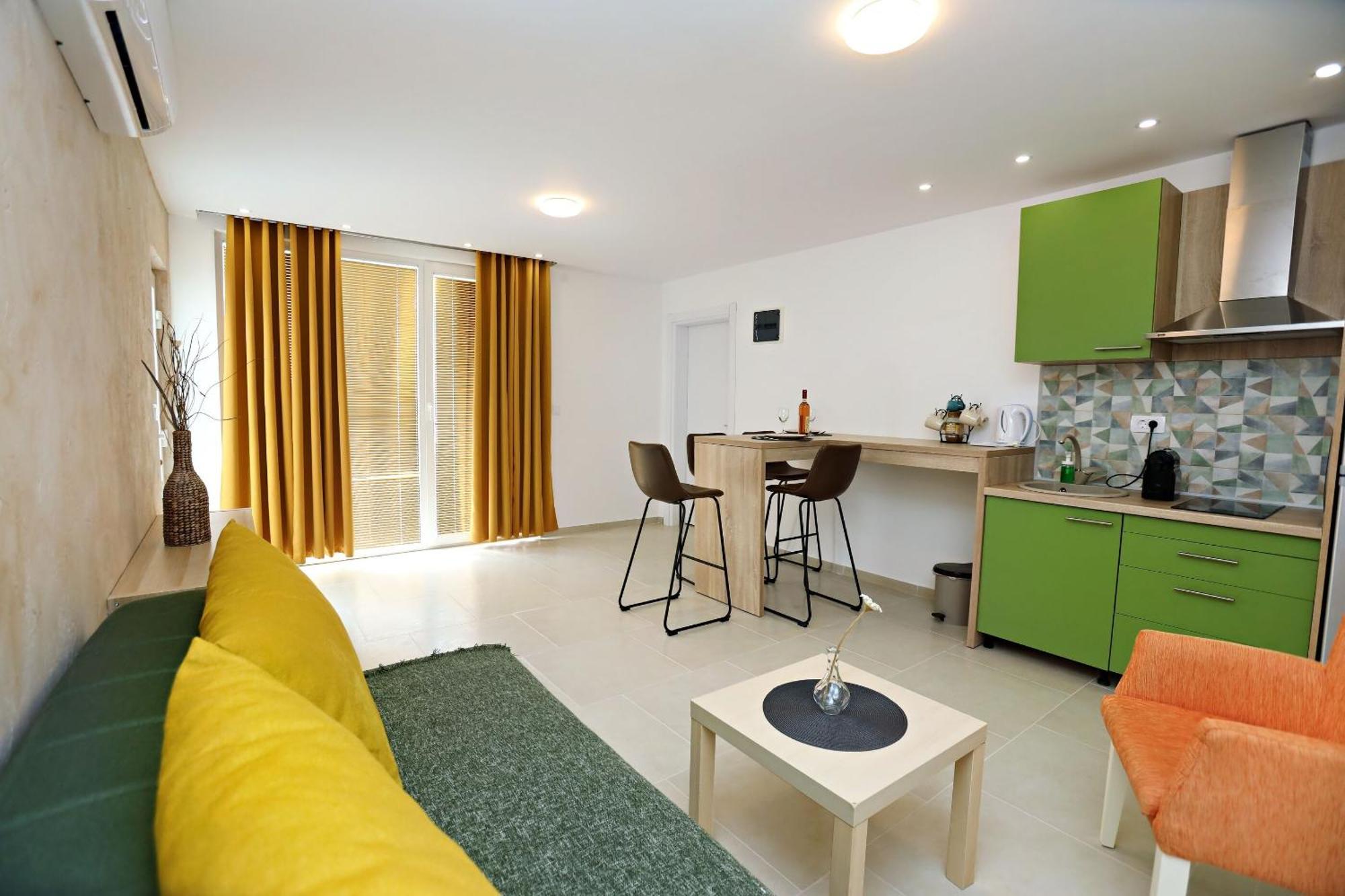 Apartments Oktopus Sutomore Ruang foto